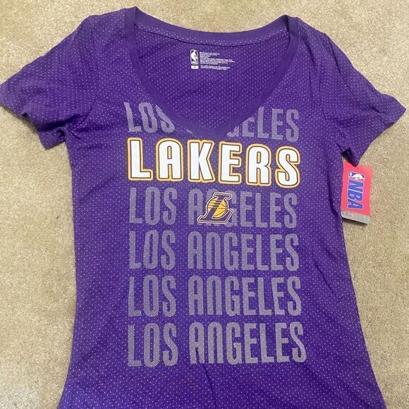 Women's Los Angeles Lakers Purple NBA Short Sleeve V-Neck Logo T-Shirt NWT M - Picture 1 of 4